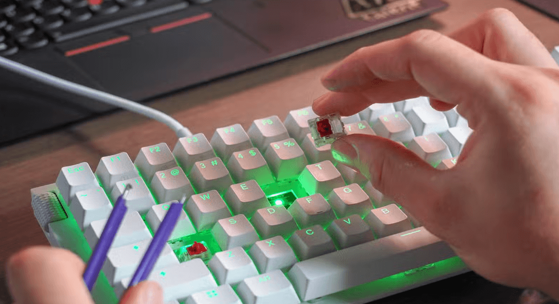 기계식 키보드에서 키 채터링의 원인과 이를 방지하는 방법 – VGN