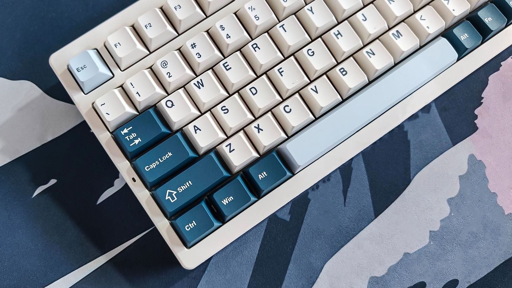 Looking for a Perfect Mechanical Keyboard?   -VGN S99 Keyboard Might Be a Choice